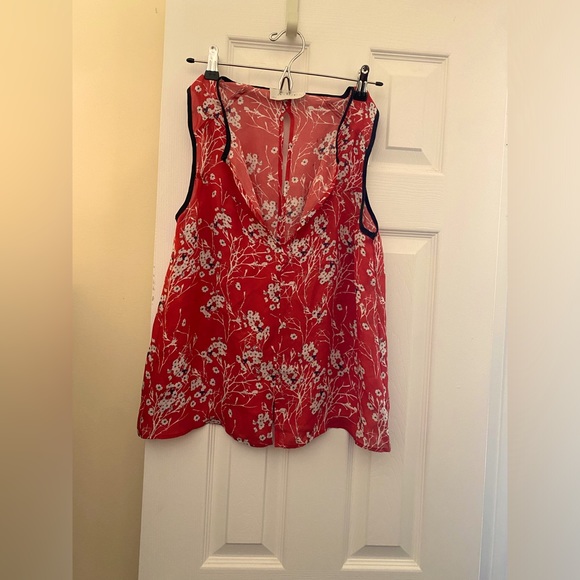 A.L.C. Cherry 🍒 Blossom Silk Chiffon Top Blouse Sleeveless ***With Defec… - Picture 5 of 13